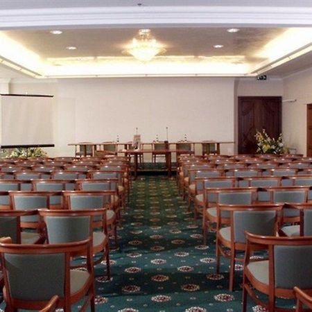 Odessa Hotel Konforlar fotoğraf